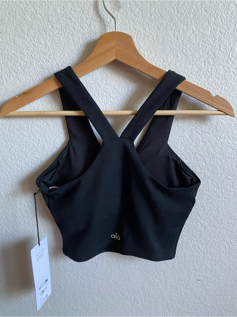 ALO Yoga Real Bra Tank Top Black Sports V Neck Size XS